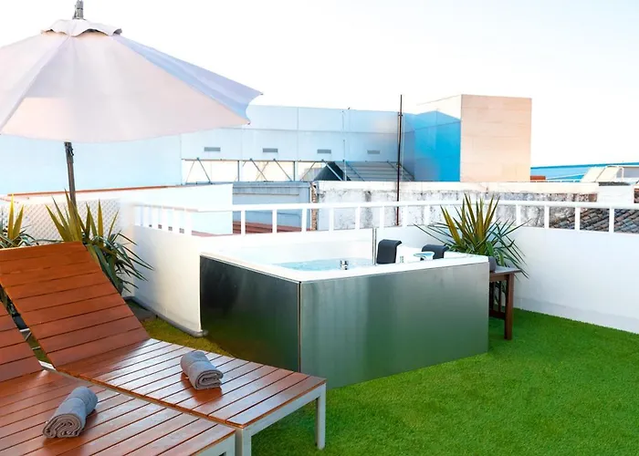 Atico Duplex Centro Con Jacuzzi Y Terraza Privada