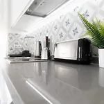 Atico Duplex Centro Con Jacuzzi Y Terraza Privada *
